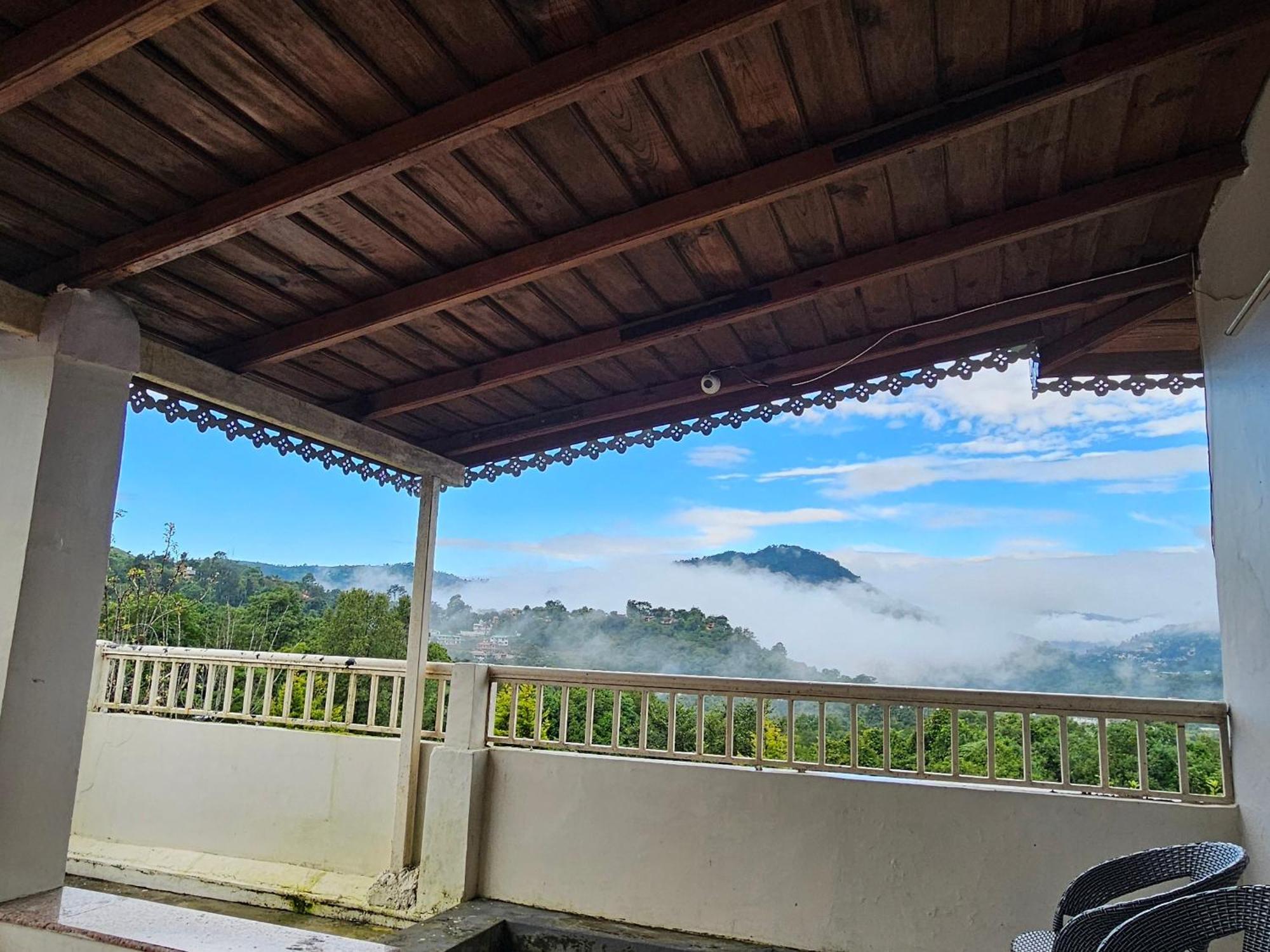 Alinda House Naukuchiatal By The Ghaur Otel Bhīm Tāl Dış mekan fotoğraf